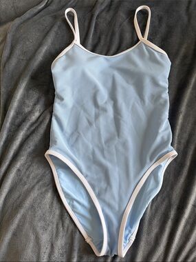 Lainsnow Carolina blue one piece